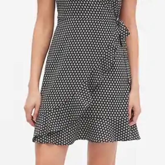 Banana Republic Black Ruffle Hem Print Wrap Dress - Picture 7 of 16